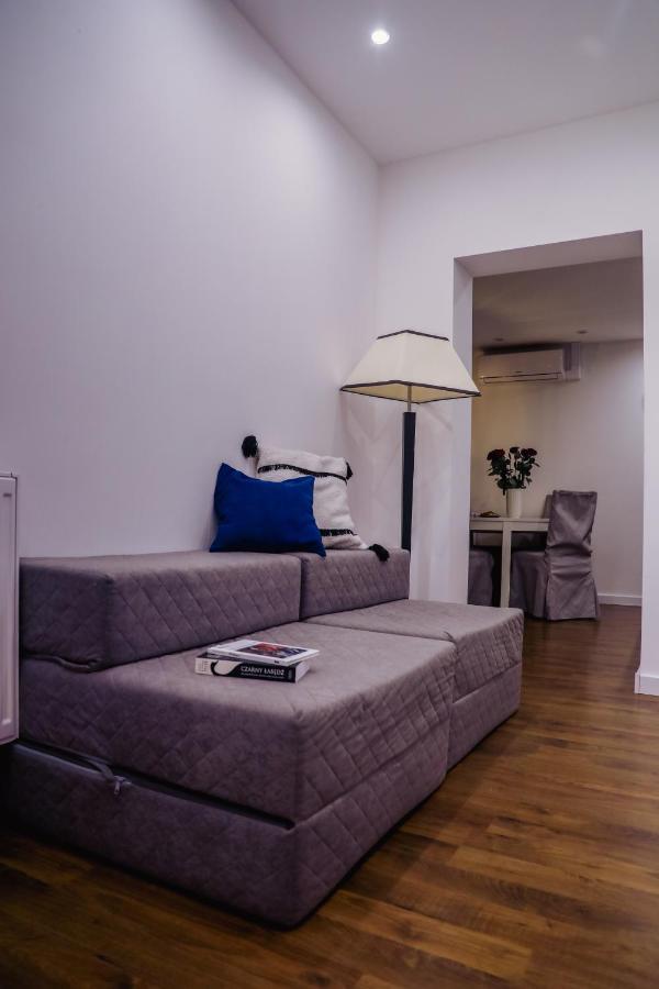 White Apartment In Center Of Kattowitz Exterior foto